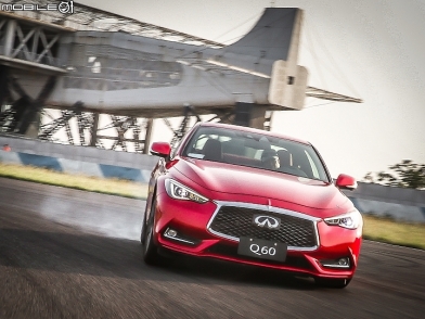 探索美型之外 Infiniti Q60 2.0t、3.0t 大鵬灣賽道深度激駕體驗