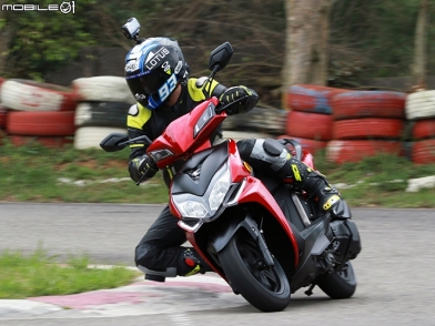 操控提升有感 全新 KYMCO Racing S 125 賽道試駕