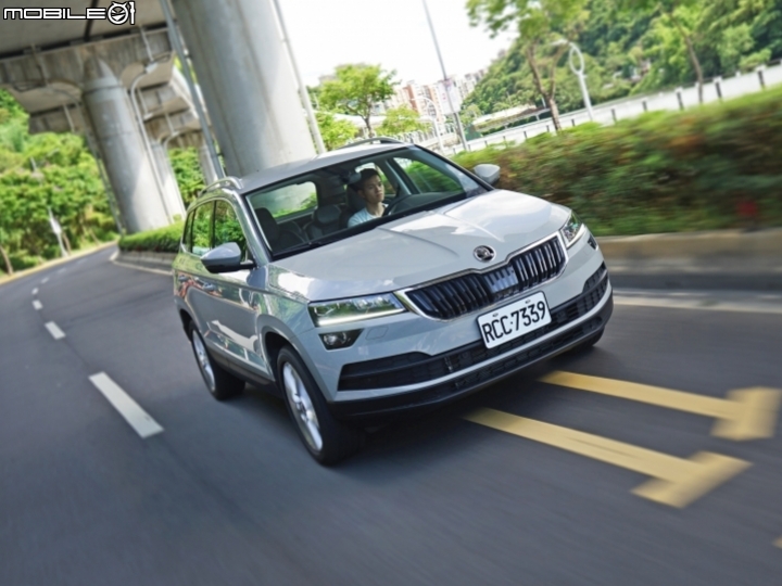 Skoda Karoq 1.5TSI一桶油環島實戰,886公里平均油耗19.23km/L達成!