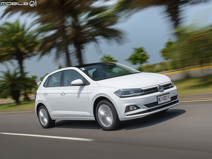Volkswagen Polo 尺碼放大不陽春 科技配備全上身