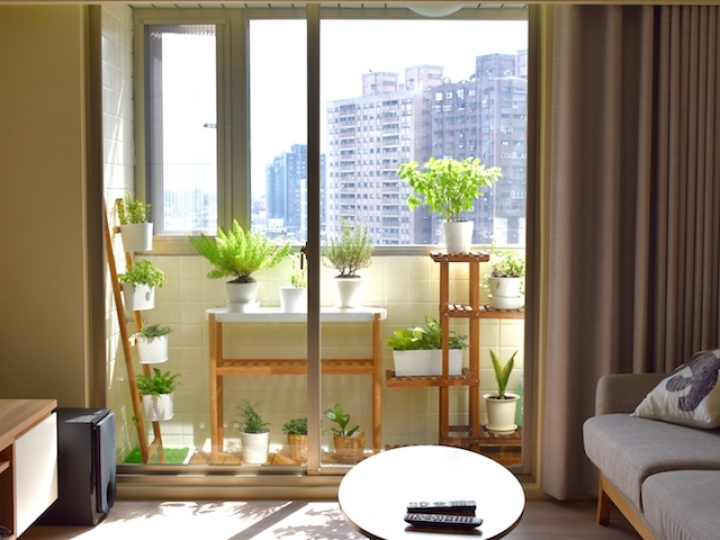 小屋開箱與陽台DIY大改造