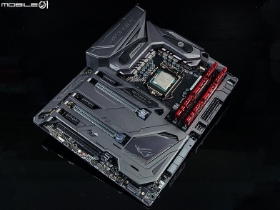 水冷設計 炫彩背光 華碩ASUS ROG MAXIMUS IX FORMULA實測