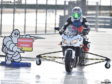 200公里的挑戰 Michelin Pilot Road4西班牙首測