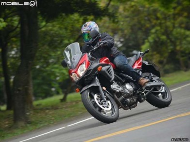享受都市與輕越野的結合 SUZUKI V-Strom650 ABS