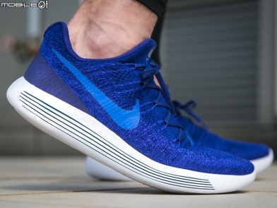 性能微幅提升 Nike LunarEpic Low Flyknit 2