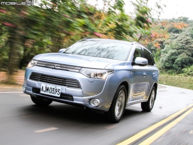 以插電挑戰油電 Mitsubishi Outlander PHEV