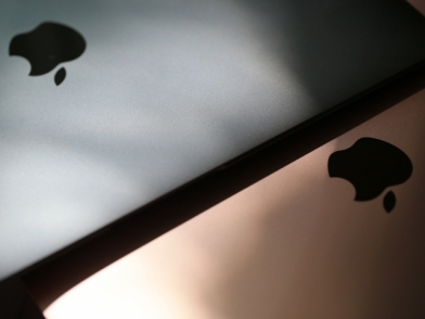 Apple MacBook 2016 玫瑰金 開箱 拆機 比對2015版分享