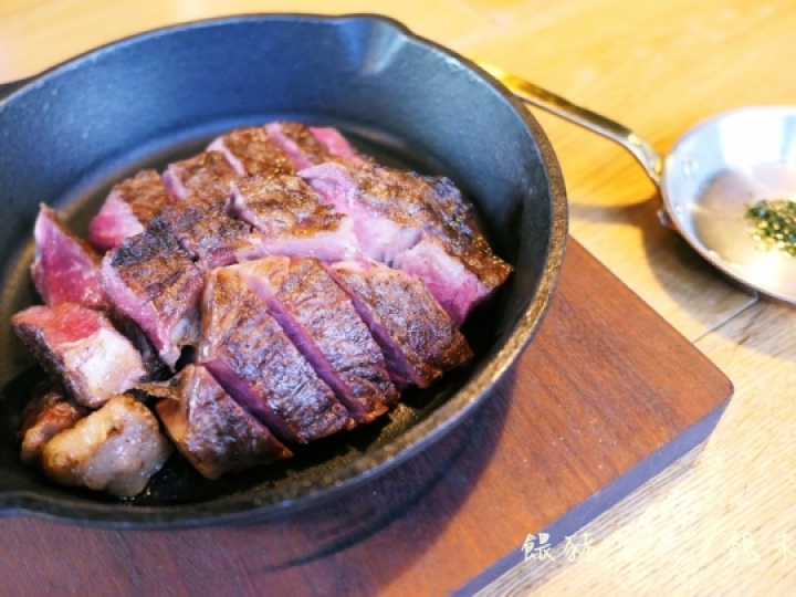 (食)台中 FORE Restaurant柴燒牛排 超推!道道好吃