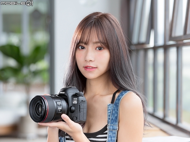 四級防手震加持!Canon EF 85mm f/1.4L IS USM 新世代人像鏡‧評測報告!