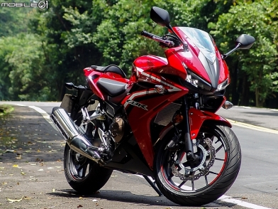 初入黃牌重機?你需要知道的 Honda CBR500R ABS 市區試駕、馬力實測與養車試算
