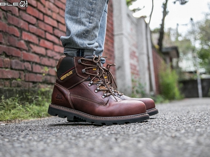 寒冬拓行者的絕佳選擇 CAT Mens STOCKTON 2.0 ST開箱實著分享!