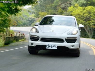 全然跑格定位 Porsche Cayenne S Diesel