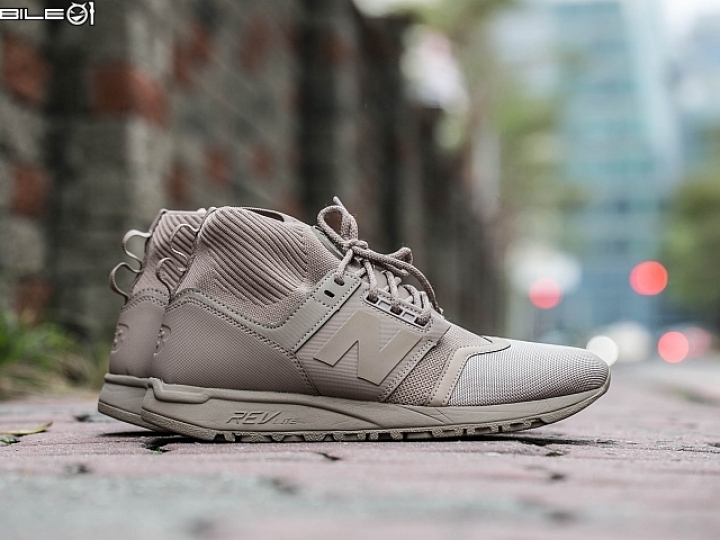 成為秋冬城市叢林的時尚旅人 New Balance 247Mid實鞋開箱穿搭