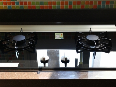『開箱』Rinnai RB-26GF(B) 檯面式瓦斯爐換裝和簡易安裝教學。