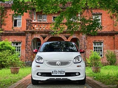 你有Freestyle嗎? Smart forfour Brabus Sports