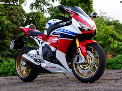 為賽道而生的猛禽:Honda CBR1000RR Fireblade SP