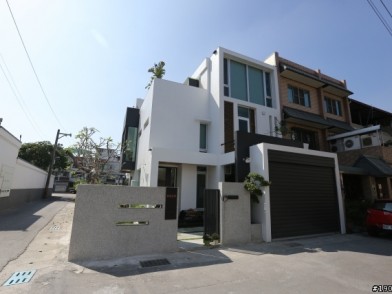 (開箱)全能改造住宅王-透天老屋進化論