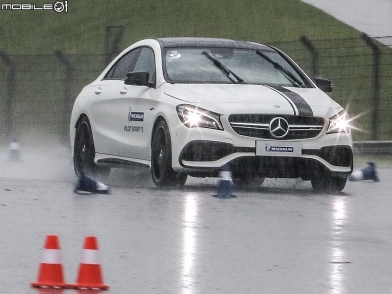 雨戰也無懼 Michelin Pilot Sport 4 S 上海F1賽道 四道關卡濕地體驗