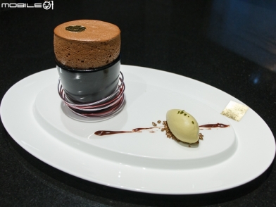 宛如藝術品般的美麗甜點 SALON DE THE de Joël Robuchon 大廚專訪