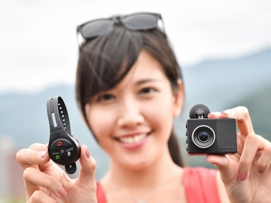 誰說等碰撞才能拍錄?全新 Garmin S550遙控/E560聲控 行車記錄器實測