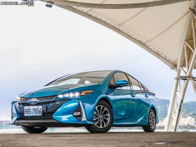 插電省油神車 Toyota Prius PHV 創新PSD動力分配解說 +「最耗油狀態」油耗實測