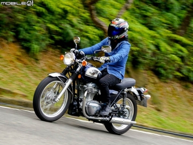 經典無需隨波逐流 Kawasaki W800 最終試駕