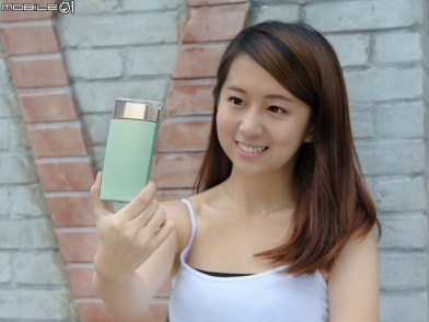 華麗風自拍神器 Sony KW11實拍評測