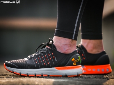 支撐效果顯著 UA SPEEDFORM EUROPA