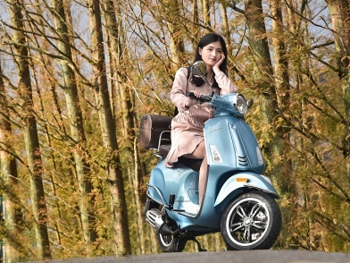 愛到卡慘死 Vespa Primavera 150ABS 70週年 開箱及兩千公里騎乘/保養分享