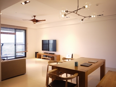 【清淡的家開箱】自己找木工裝潢,已入住半年