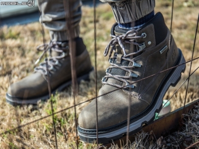 輕量舒適好搭配 Cat Footwear HARRISON WP