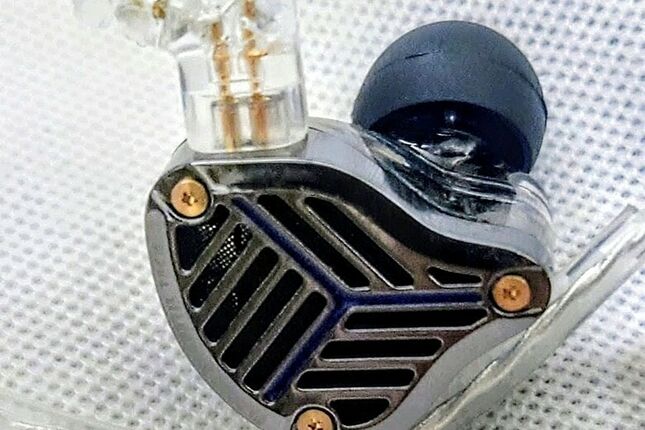 [高貴不貴]Kz prx 轉型之作 綿密通透的半封閉式平面平板hifi耳機